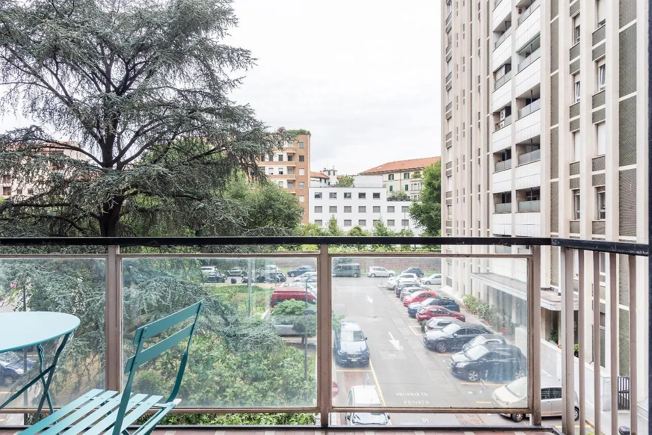 Apartment Easyhomes-Sabotino Milan