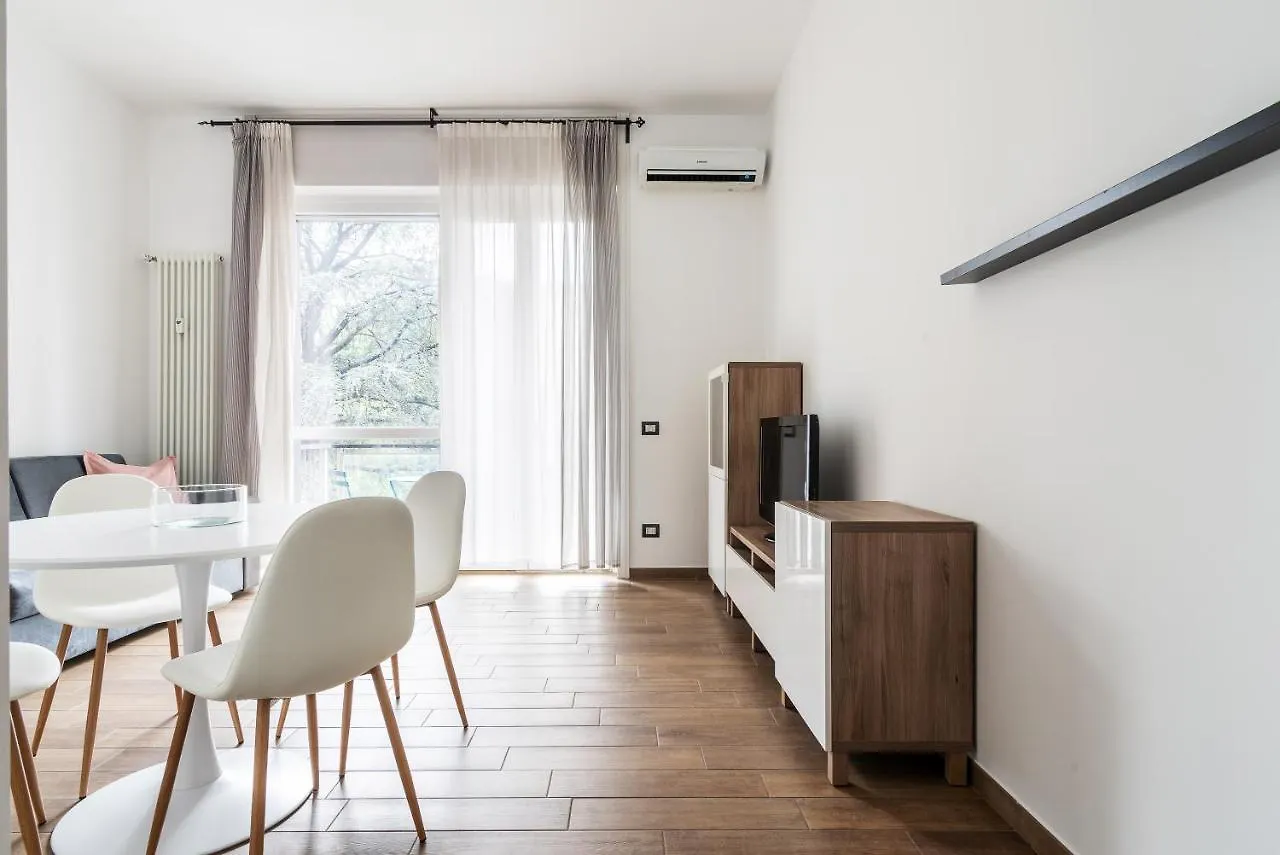 Apartment Easyhomes-Sabotino Milan